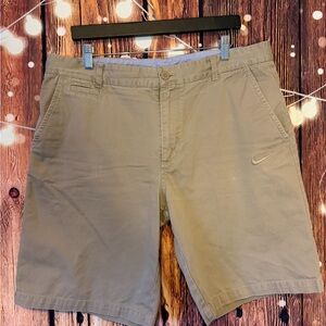 Nike Shorts Mens 38 Khaki Chino Flat Front Canvas Outdoor Classic Preppy Golf